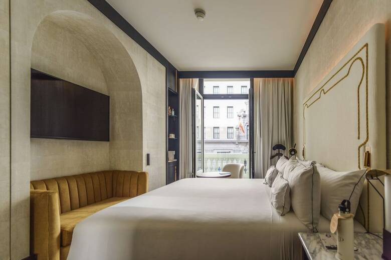 Hotel Montera Madrid, Curio Collection By Hilton
