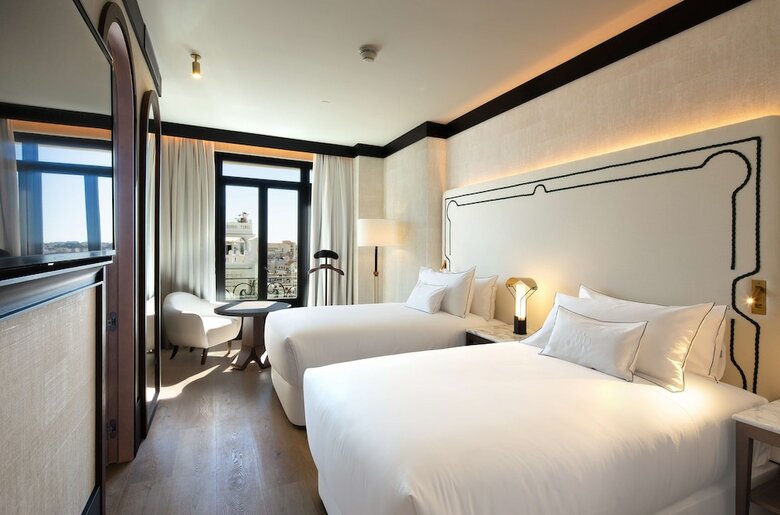 Hotel Montera Madrid, Curio Collection By Hilton