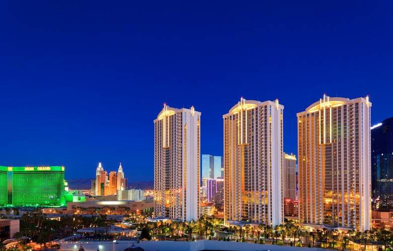 Hotel Jet Luxury Elite At The Signature