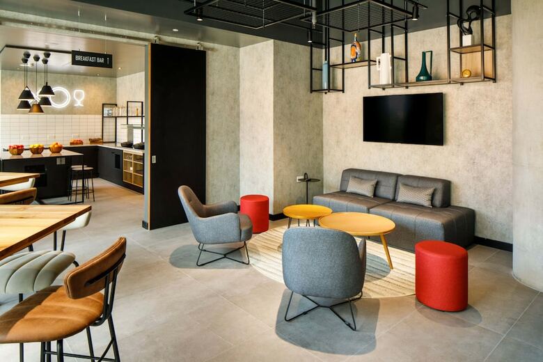 Aparthotel Adagio London Sutton Point