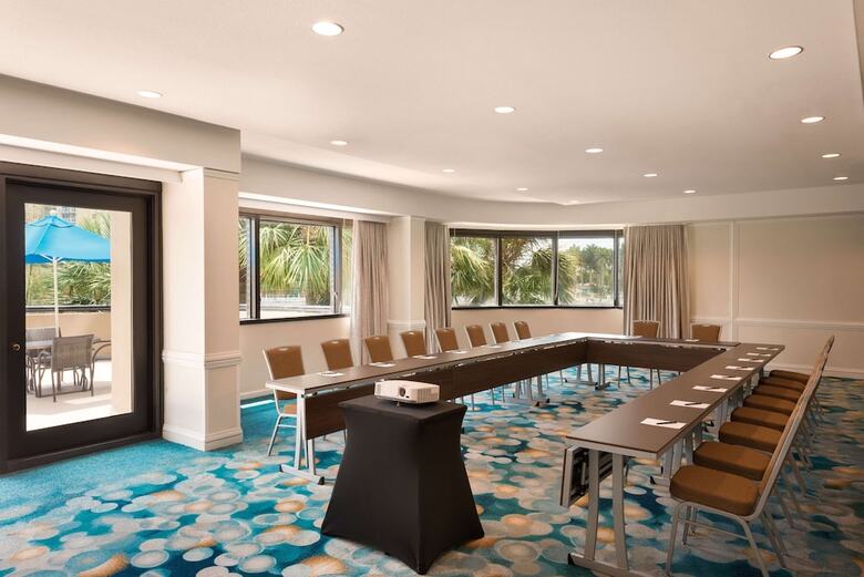 Hotel Hilton Miami Airport Blue Lagoon