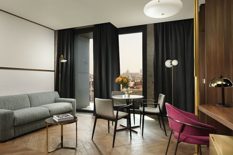 Hotel Milano Verticale | UNA Esperienze