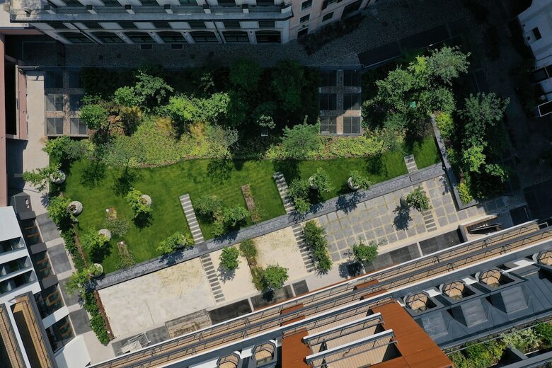 Hotel Milano Verticale | UNA Esperienze