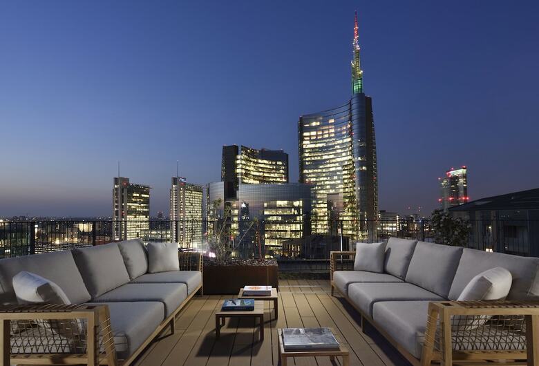 Hotel Milano Verticale | UNA Esperienze