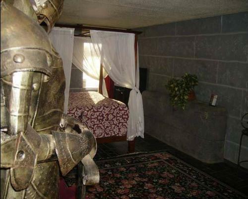Red Carpet Inn Fanta Suites Hotel