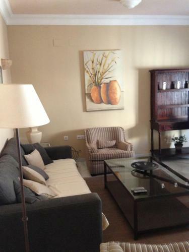 Quartos City Apartments Carmona