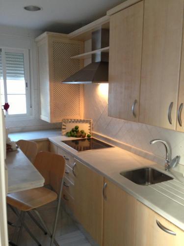 Quartos City Apartments Carmona