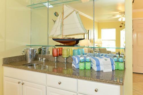 Hotel Barefoot Beach Resort