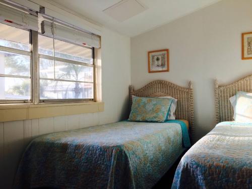 Sun N Fun Beachfront Vacation Rentals