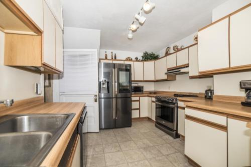 Sun N Fun Beachfront Vacation Rentals