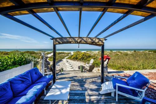 Sun N Fun Beachfront Vacation Rentals
