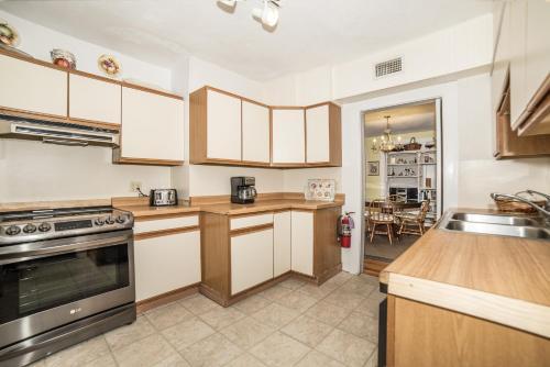 Sun N Fun Beachfront Vacation Rentals