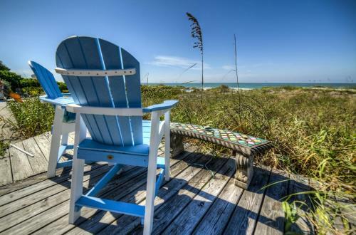 Sun N Fun Beachfront Vacation Rentals