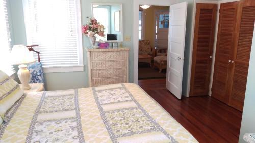 Sun N Fun Beachfront Vacation Rentals