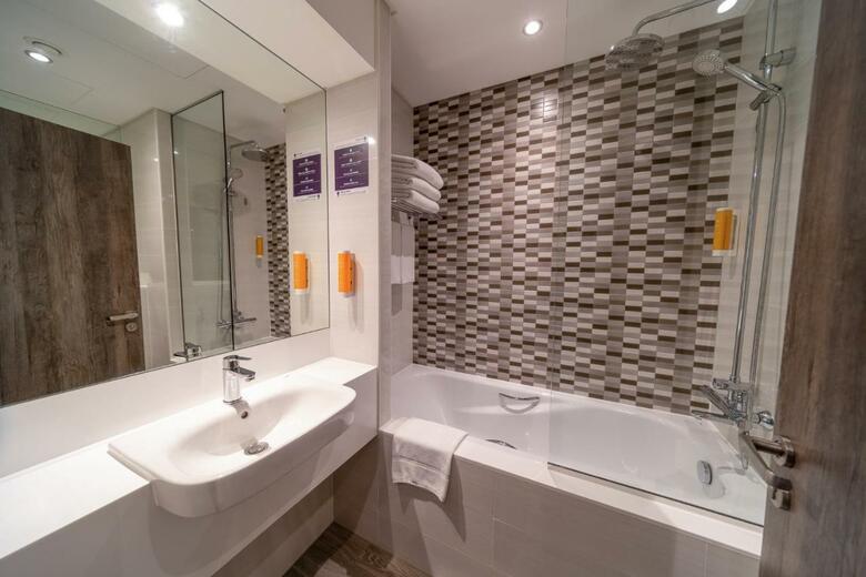 Hotel Premier Inn Dubai Barsha Heights