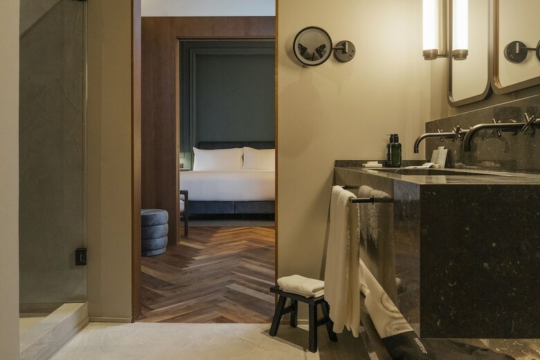 Hotel Mercer Plaza Sevilla 5 Gl