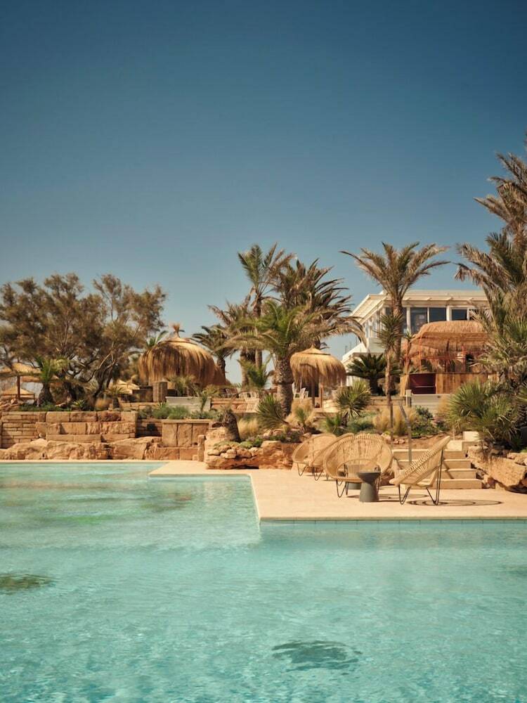 Bikini Island & Mountain Hotel Es Trenc ? Adults Only