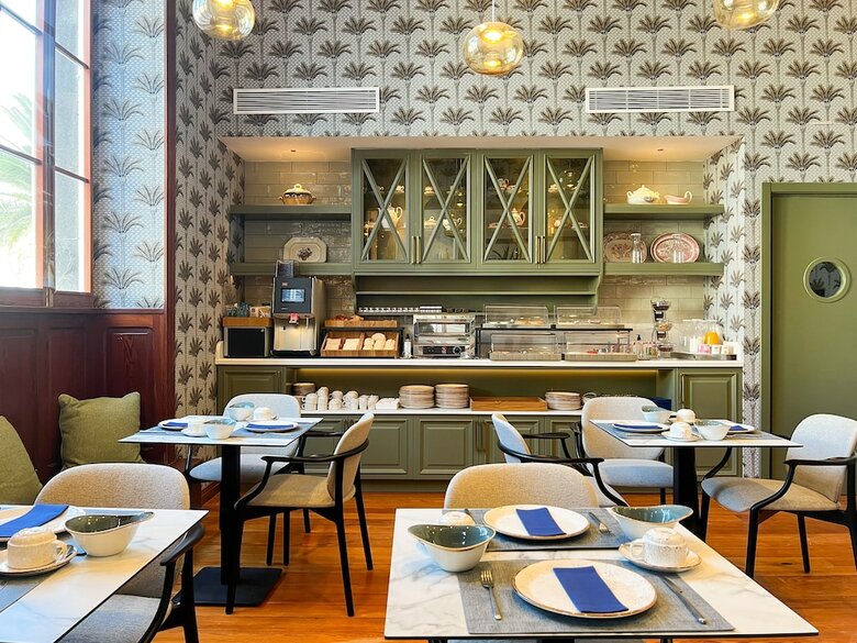 Boutique Hotel Cordial Plaza Mayor De Santa Ana