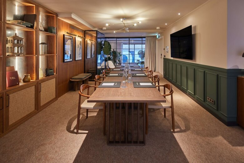 Via Sants Hotel Barcelona, Tapestry Collection By Hilton