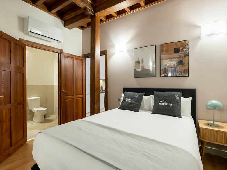 Aparthotel Limehome Granada Calle Mirasol