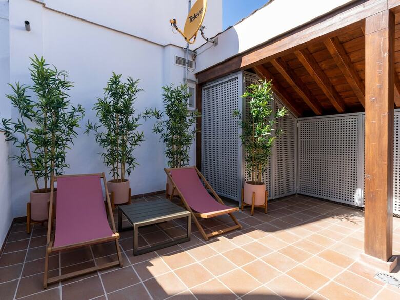 Aparthotel Limehome Granada Calle Mirasol
