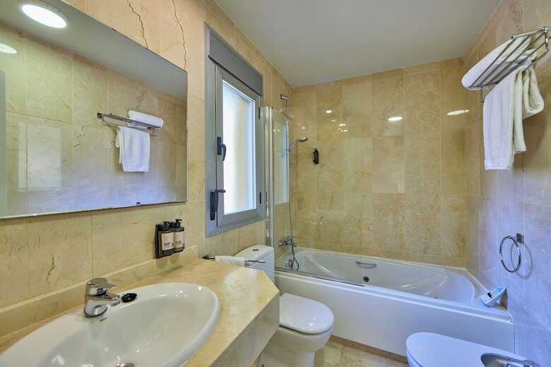 Hotel Universal Aquamarin Beach Houses