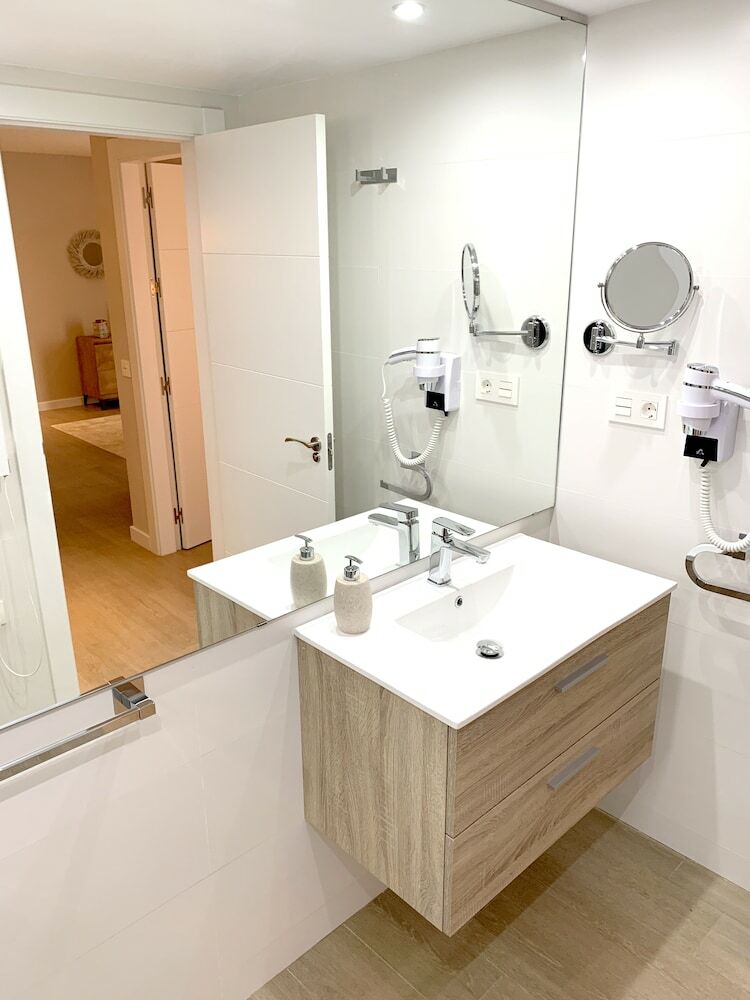 Aparthotel Sea To Sky Suites - Mijas Pueblo