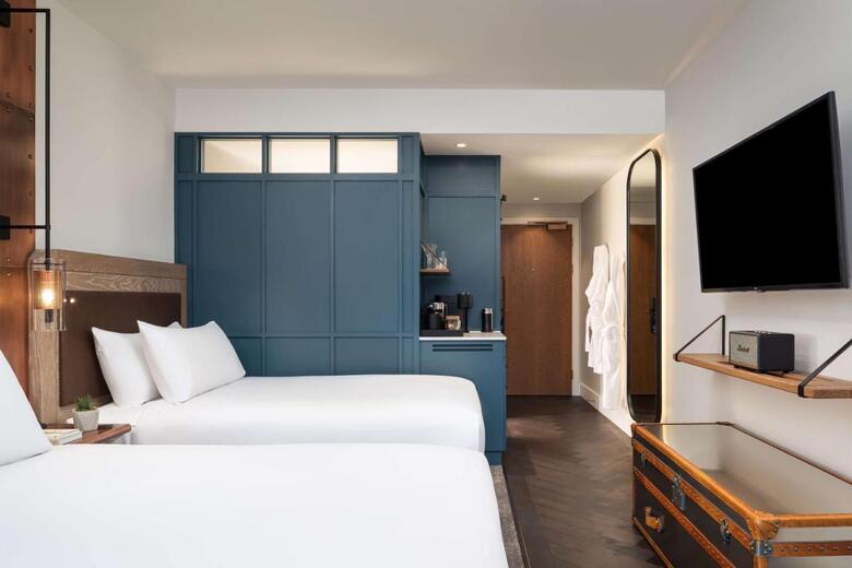 Hotel The Gantry London, Curio Collection By Hilton