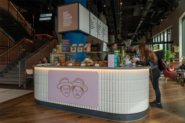 Hotel The Gantry London, Curio Collection By Hilton