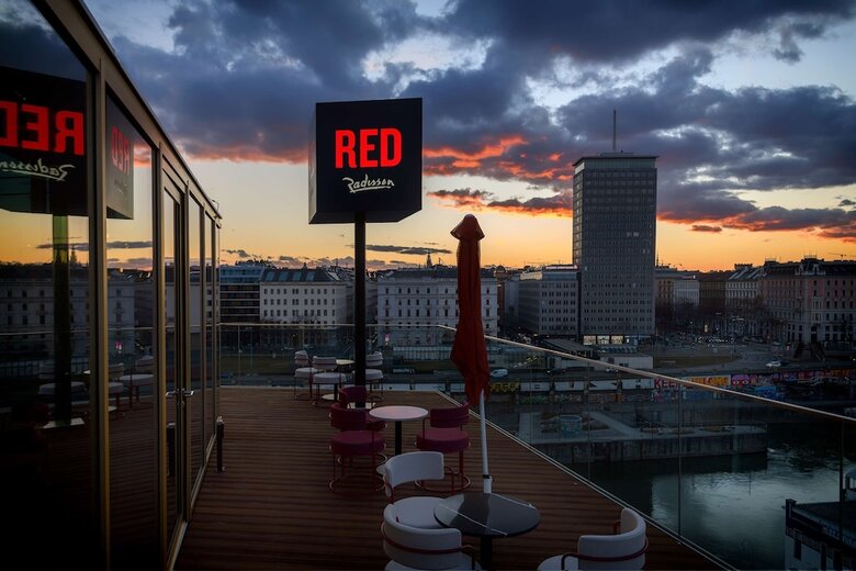 Radisson Red Hotel, Vienna