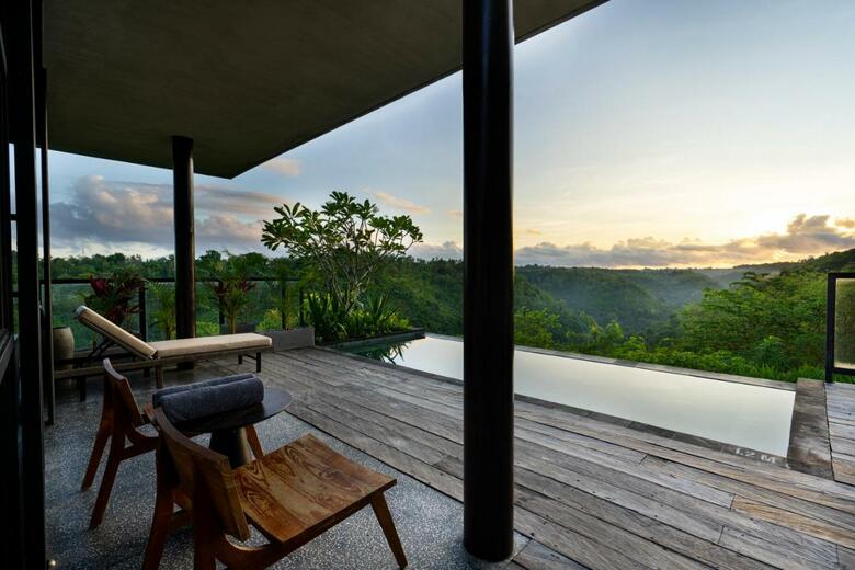 Hotel Maua Nusa Penida Bali