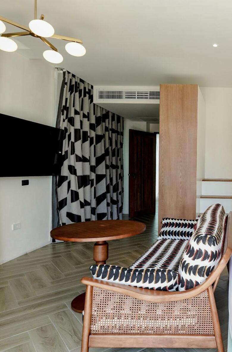 Sugar Marina Hotel -pop- Kata Beach