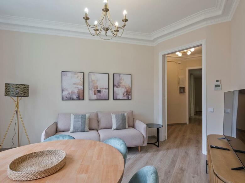 Apartamentos Alcam Entenza