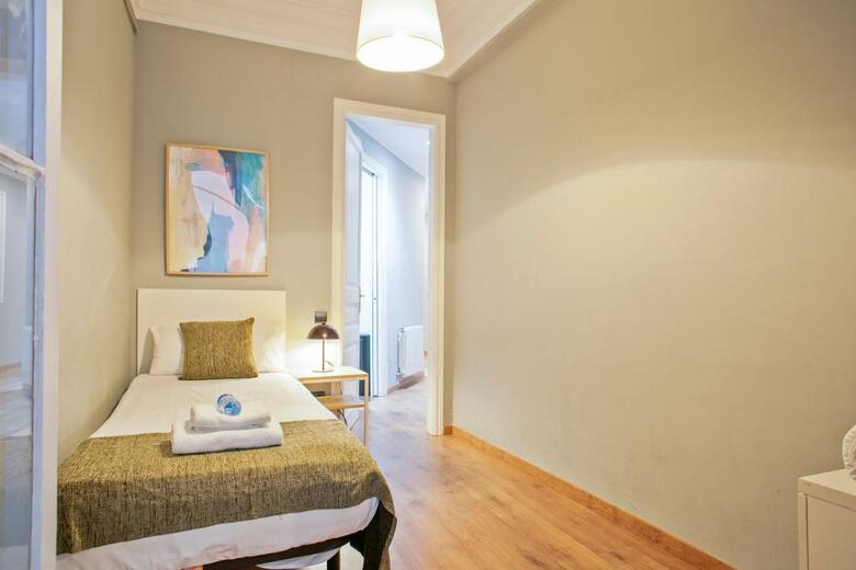 Apartamentos Alcam Entenza