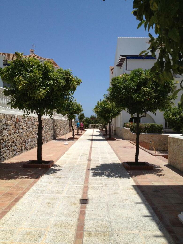 Apartamentos Fuentes De Nerja