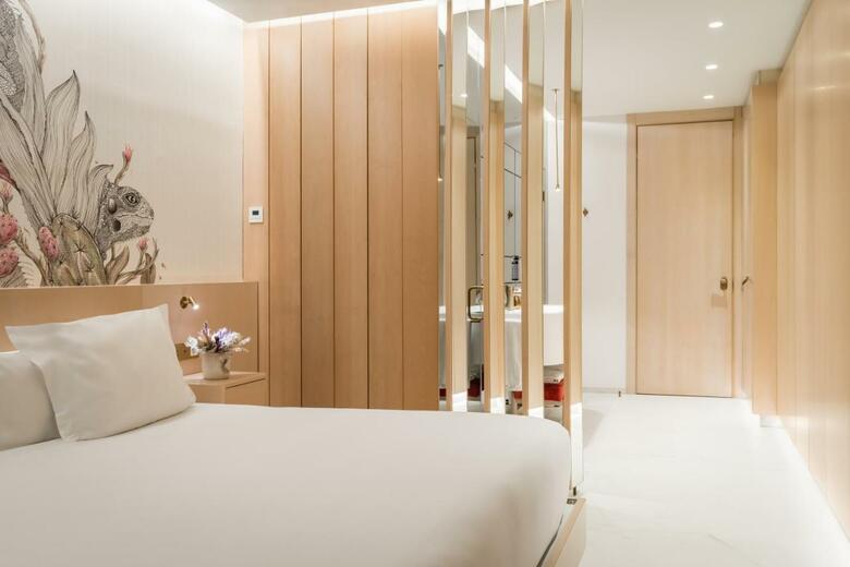 45 Times Barcelona Hotel