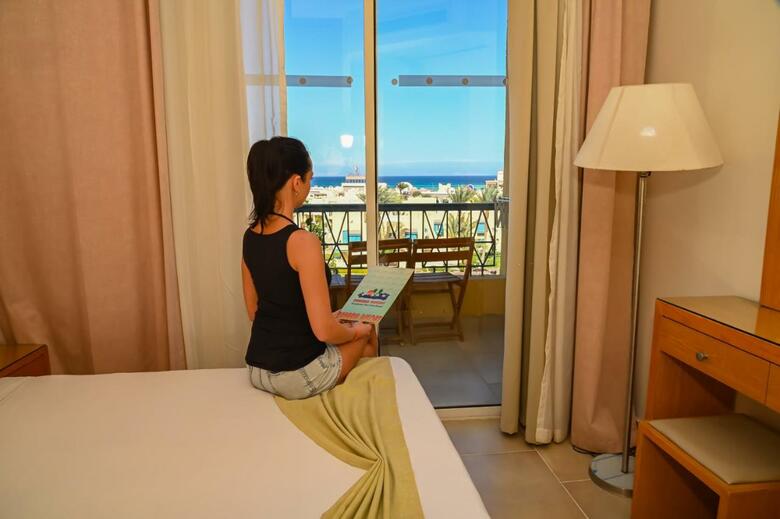 Hotel Eagles Downtown Zahabia Resort & Aqua Park