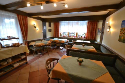 Hostal Pension Theresia