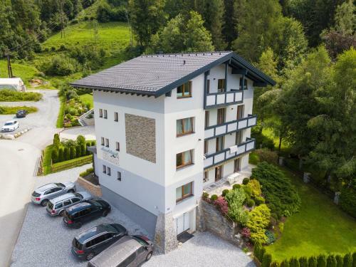 Hostal Haus H�llbacher