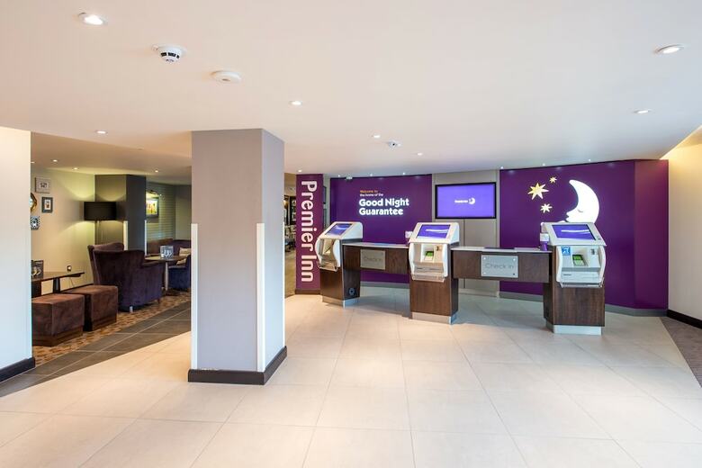 Hotel Premier Inn London Kingston Upon Thames