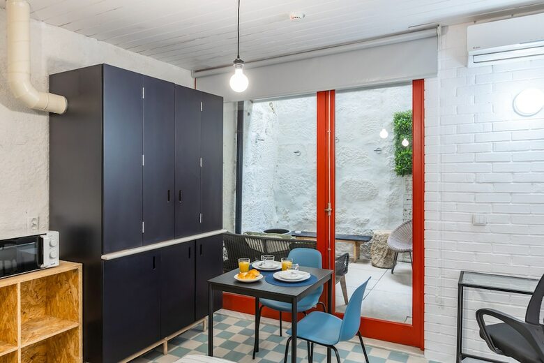 Apartamentos Victorias Studios - Cl�rigos