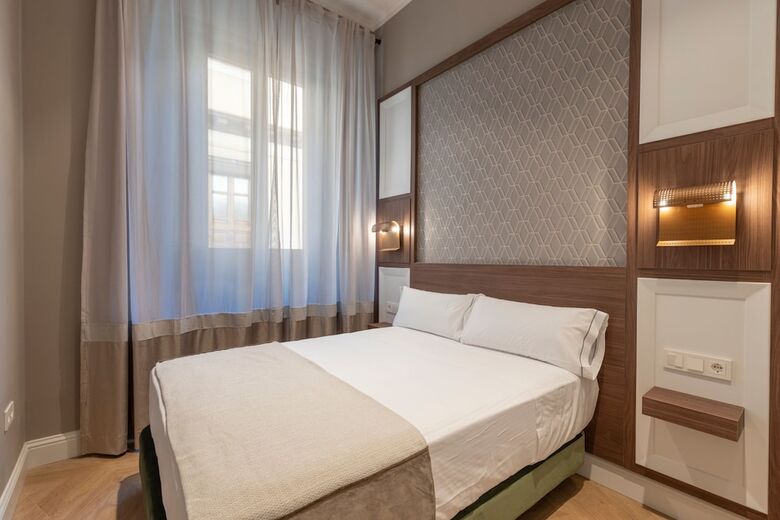 Apartamentos Bibo Suites Palacio De P�rtago
