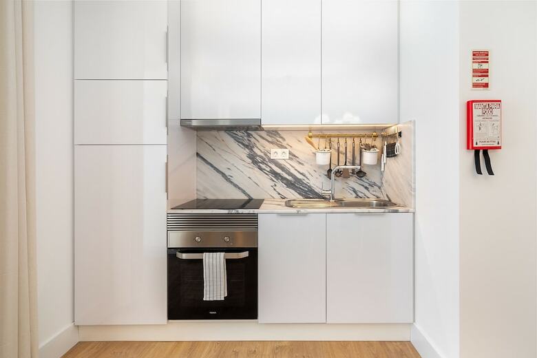 Modern Lisbon Apartments By Soulplaces