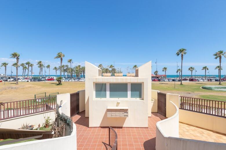 Apartamentos El Arenal In Torremolinos