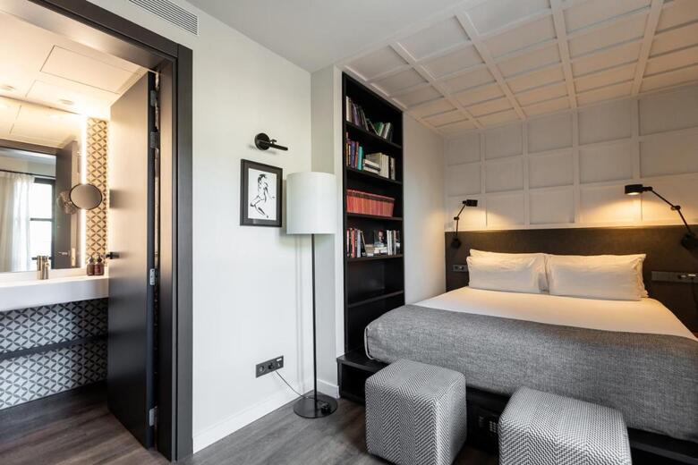Yurbban Ramblas Boutique Hotel