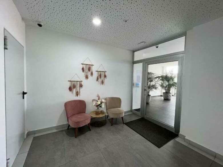 Ocean Garden 2br Apartment Heated Pool Parking