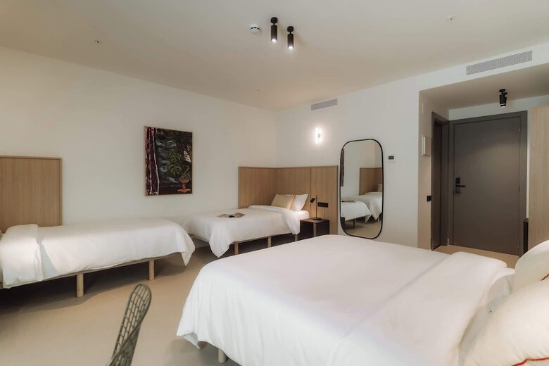 Hotel Design Suites By Olala Homes
