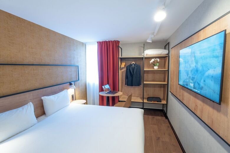 Hotel Ibis Paris Nord Porte De Saint Ouen