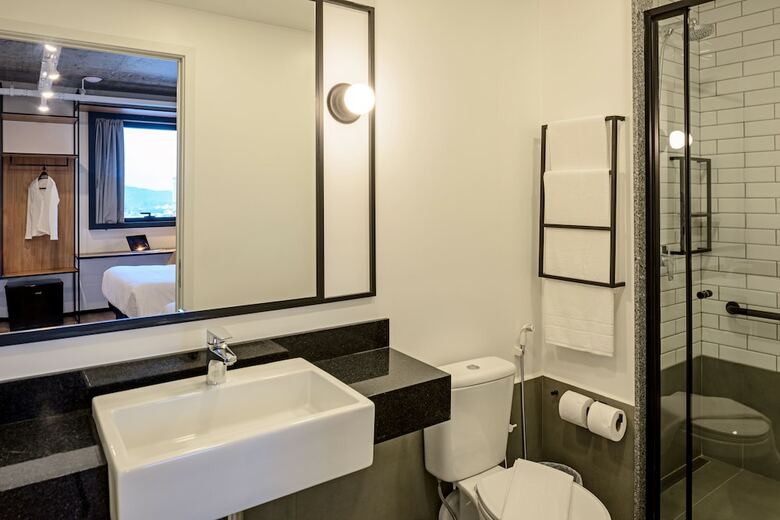 Hotel Ibis Plaza Balneario Camboriu