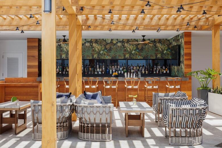 Hotel Kimpton Shorebreak Fort Lauderdale Beach Resort By Ihg